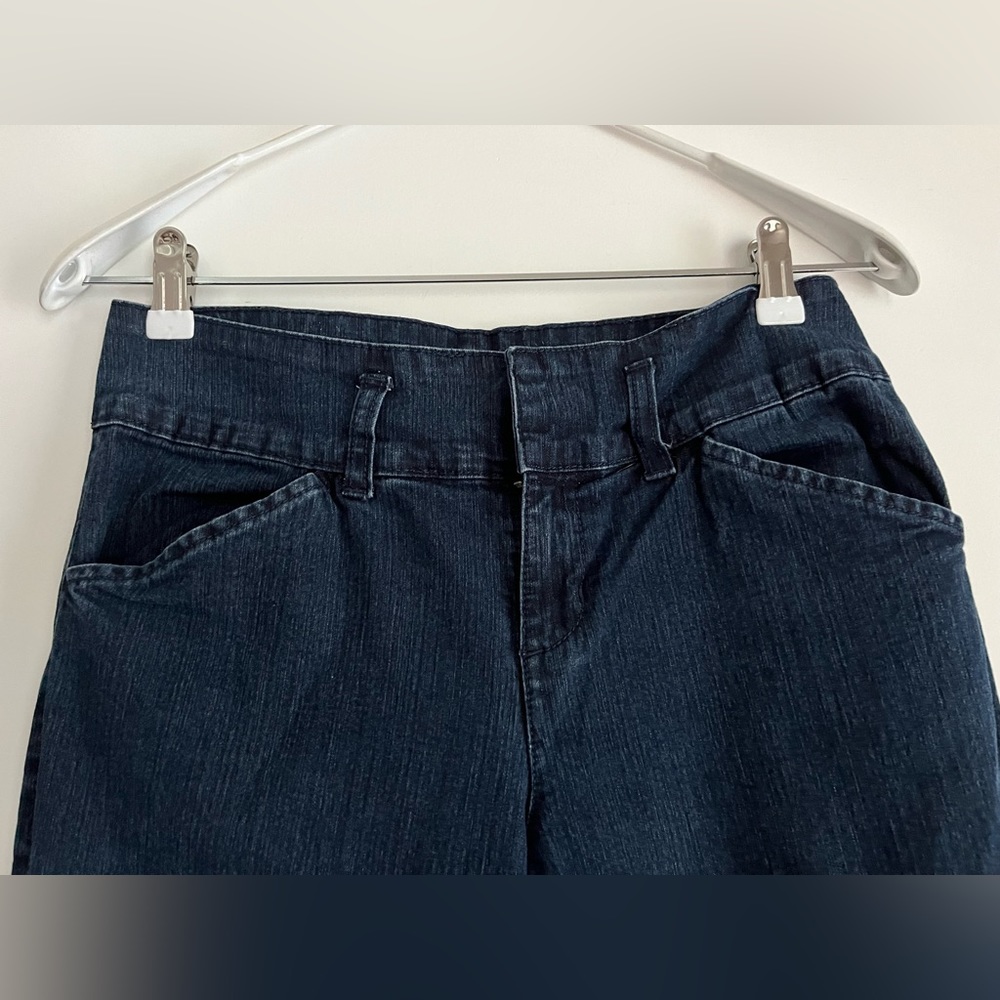 Jeans - Picture 2 of 5